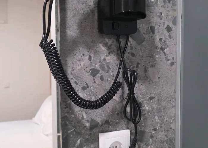 Cais 75 Studios&suites *