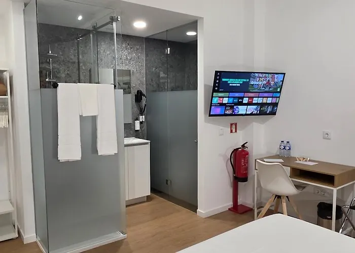 Cais 75 Studios&suites *