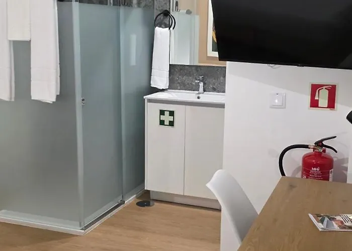 Cais 75 Studios&suites Appartement *